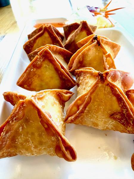 Crab Rangoon (7 pcs)