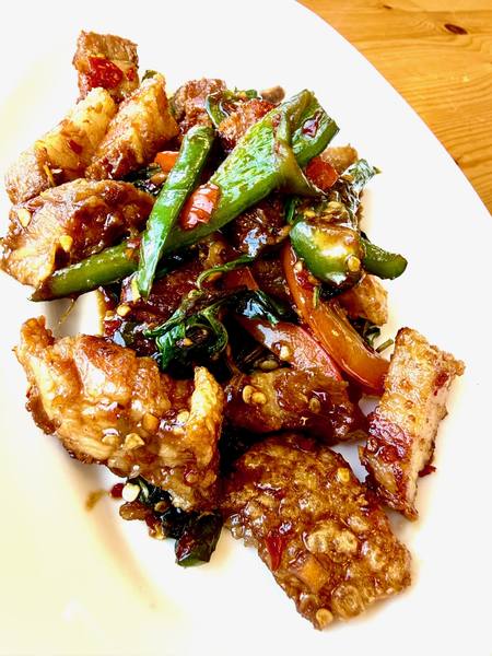Crispy Pork Basil